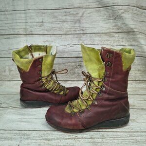 Martino Red And Green Lined Winter Boots Women Size 9